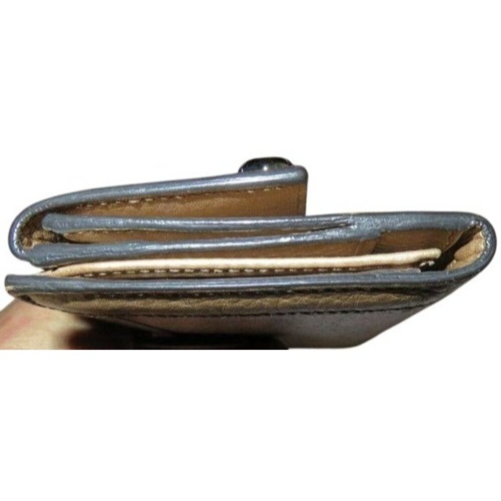 Gucci Vintage Gold Metallic Italian Leather Continental Bifold Flap Long Wallet - Picture 9 of 14